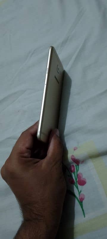 Samsung Galaxy c7 pro for sale 1