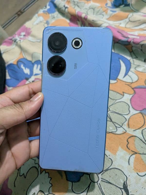 Techno Camon 20 0