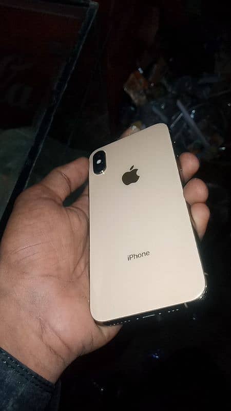 I phone xs 256GB factory unlock 0