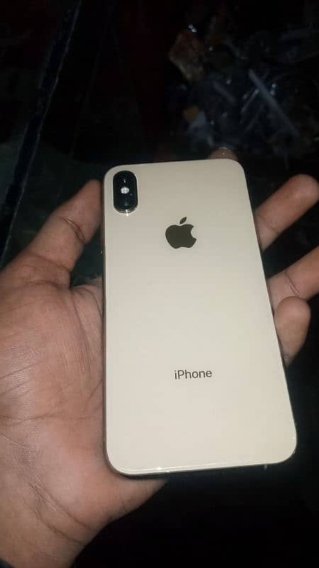 I phone xs 256GB factory unlock 2