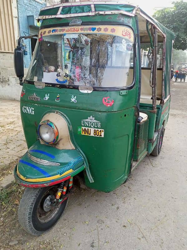 Riksha CNG 4