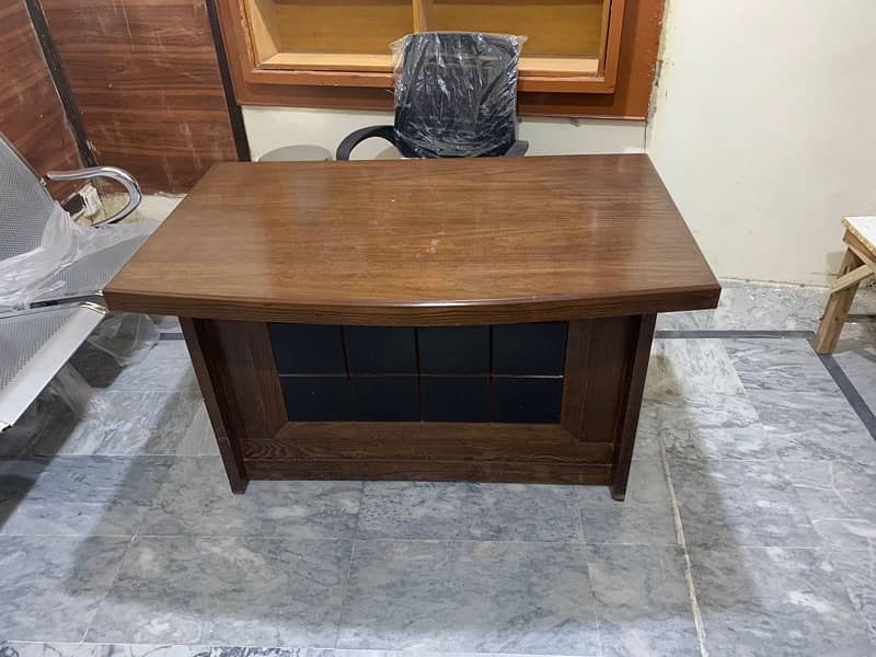 Wooden Office Table - Solid Build, Excellent Condition 0