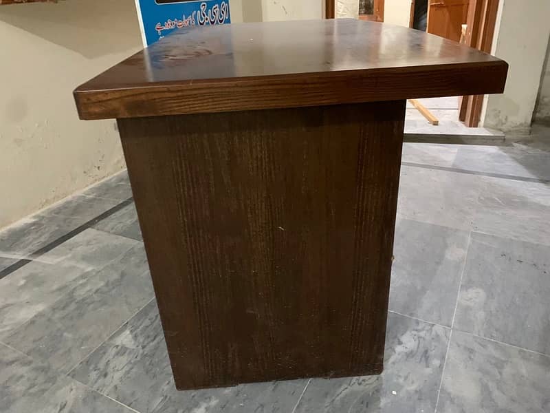 Wooden Office Table - Solid Build, Excellent Condition 2