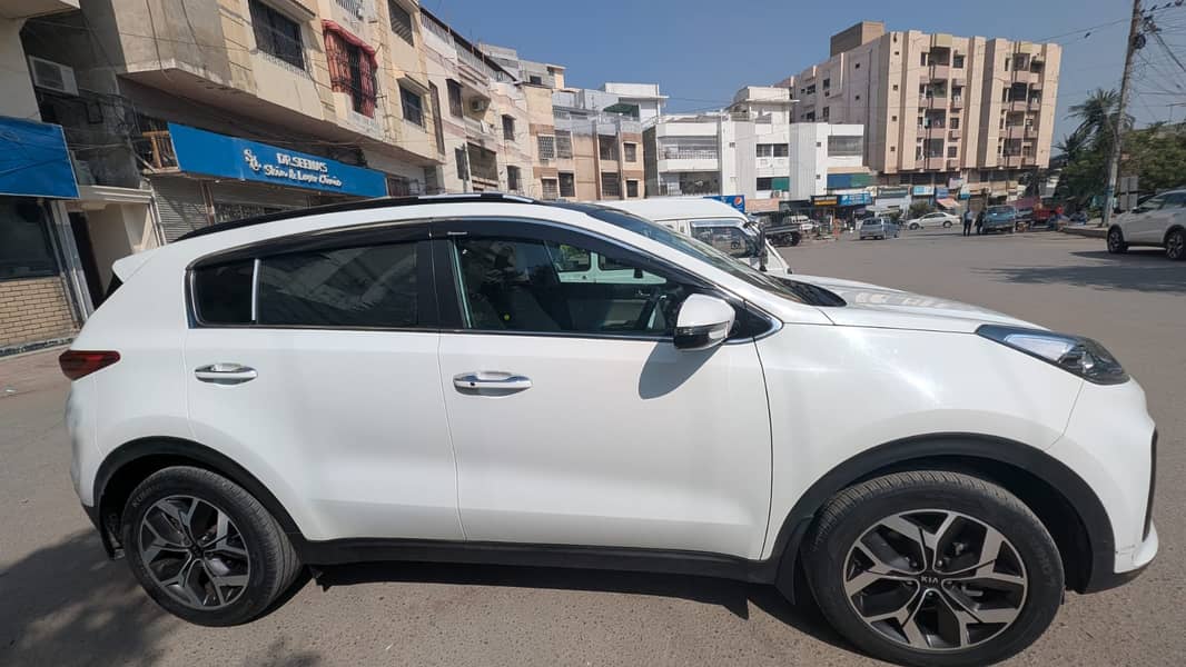 KIA Sportage 2021 FWD 5