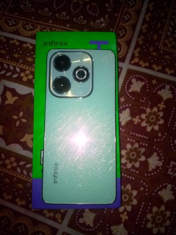 Infinix 40i 10 month warranty hai 2