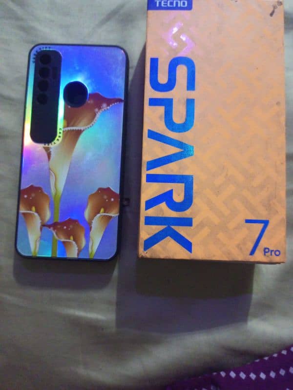 Tecno spark 10 4