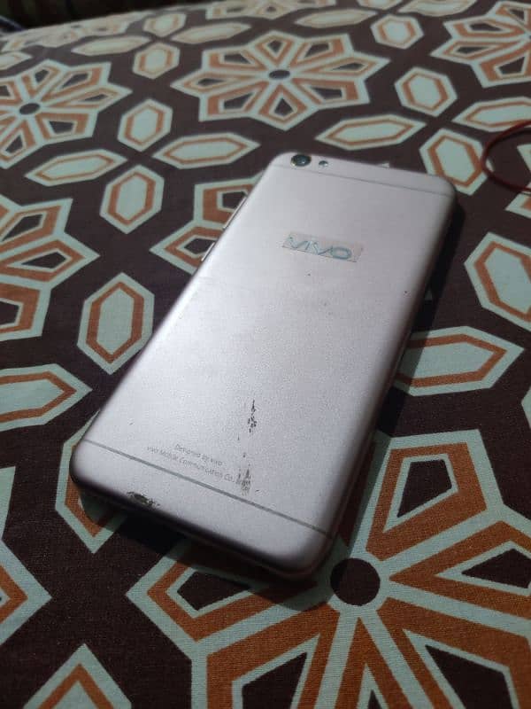 Vivo Y67 Dual Sim (Good Condition) 0