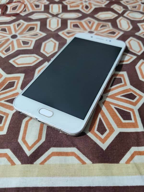 Vivo Y67 Dual Sim (Good Condition) 1