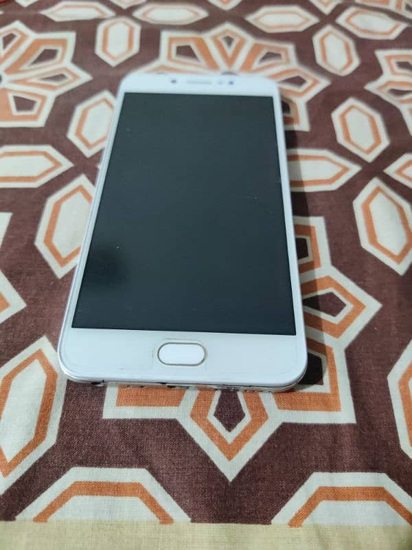 Vivo Y67 Dual Sim (Good Condition) 2