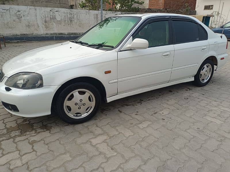 Honda Civic VTi 2000 1