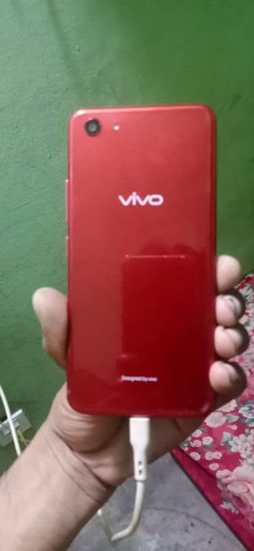 vivo y83.6gb 128gb 0