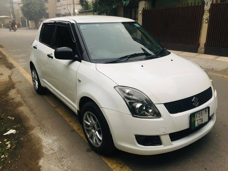 Suzuki Swift 2011 1