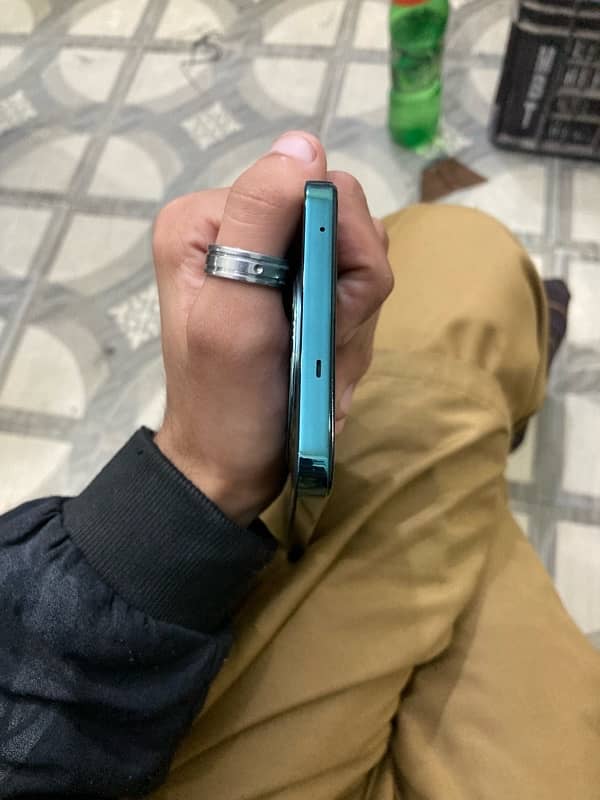 oppo reno 12f 5g olive green colour 2