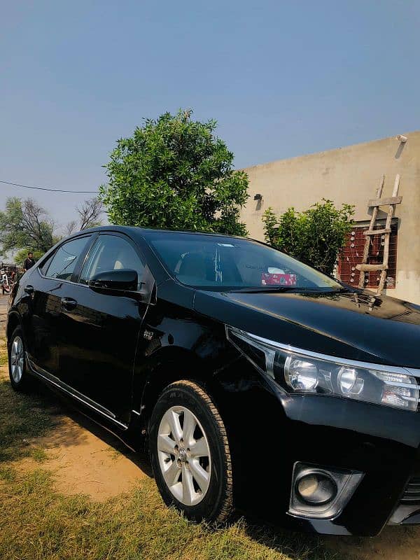 Toyota Altis Grande 2015 5