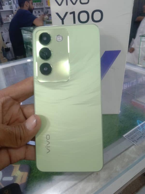 vivo y 100 6