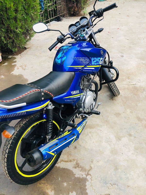 yamaha YBR G 125cc dark Blu beauty 10