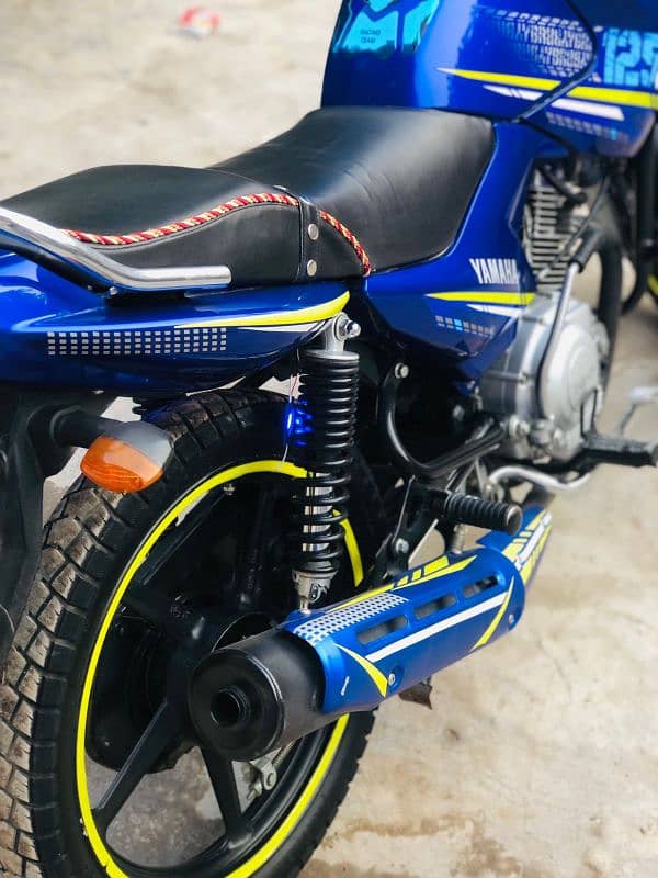 yamaha YBR G 125cc dark Blu beauty 19