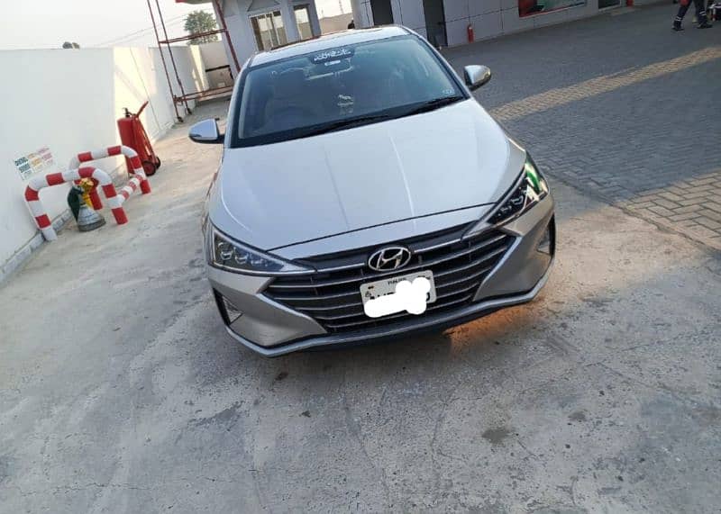 Hyundai Elantra 2023 0