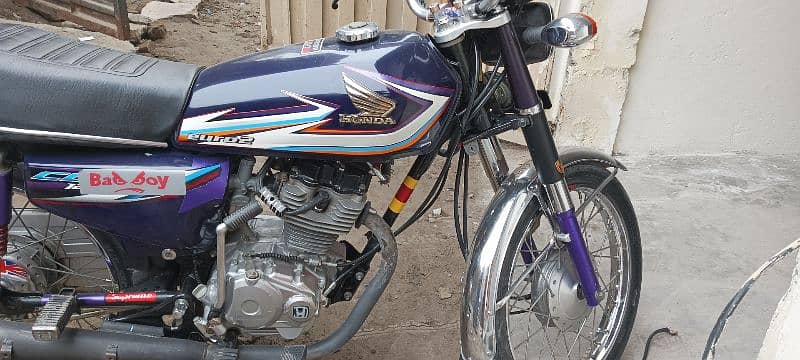 Honda 125 bilkul lush condition ha 4