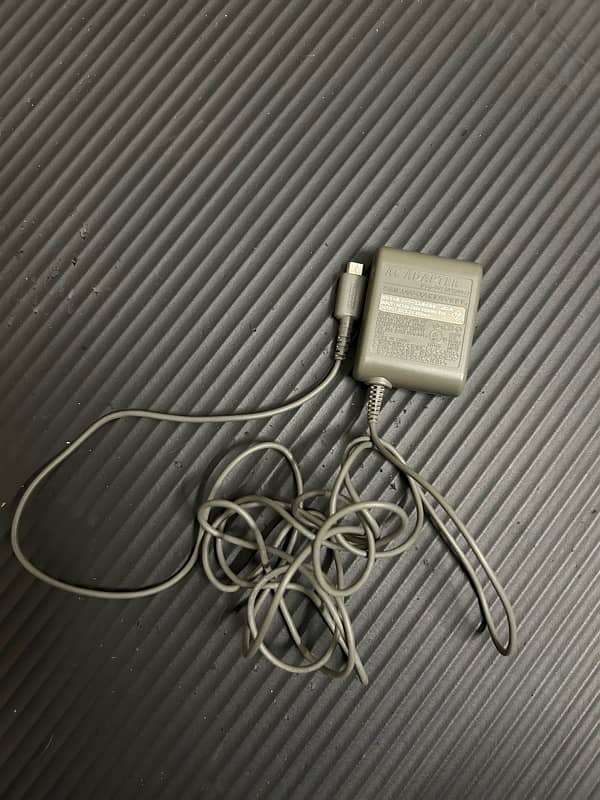 Nintendo Ds Lite Charger/Adapter 2