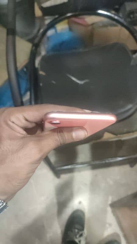 iphone xr 64 gb factory unlocked 0