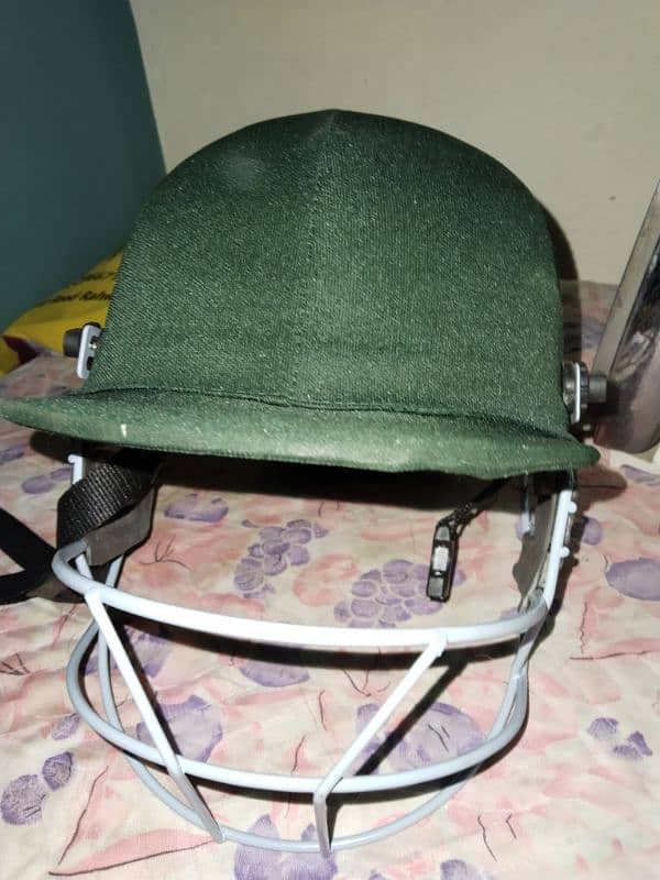 Cricket kit for sale condition 10/10 only in 19000 3