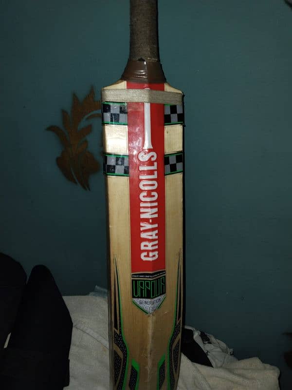 Cricket kit for sale condition 10/10 only in 19000 10