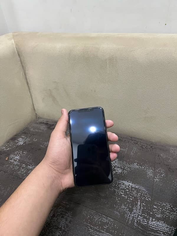 iphone 11 pro max jv non pta 256jb 4