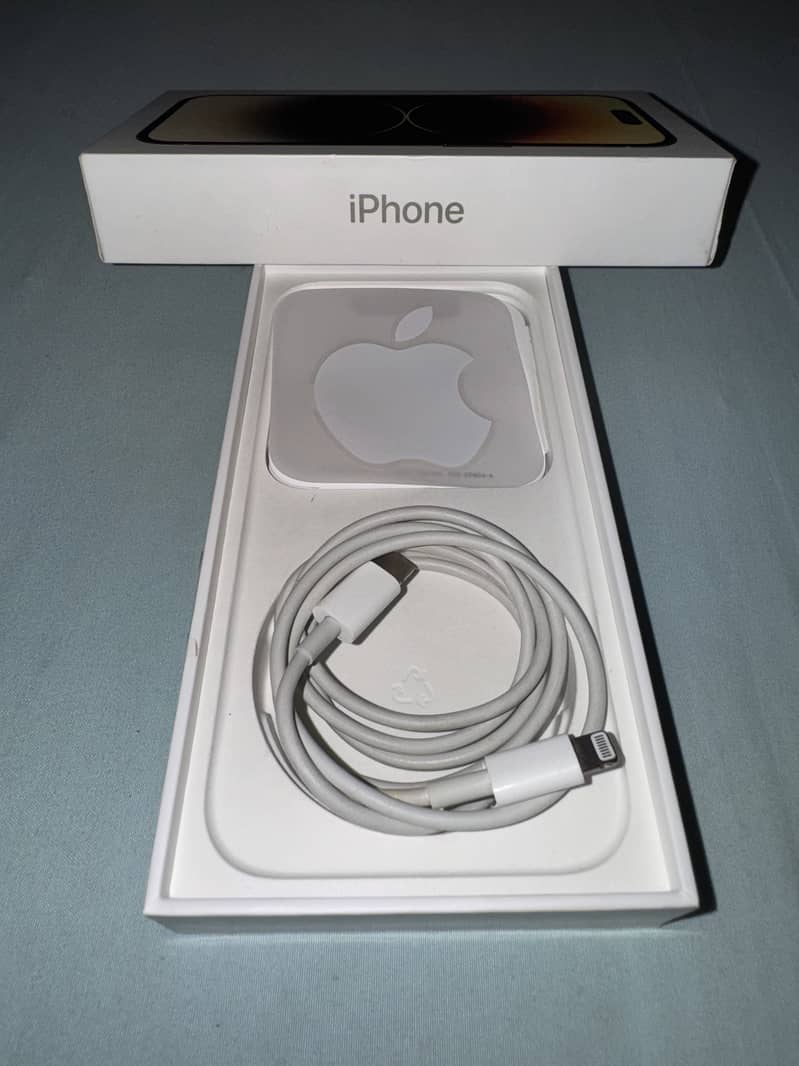 IPhone 14 Pro 128 GB PTA Approved GOLD 10