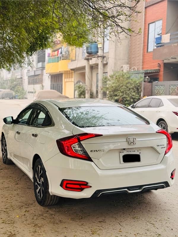 Honda Civic Oriel 2017 1