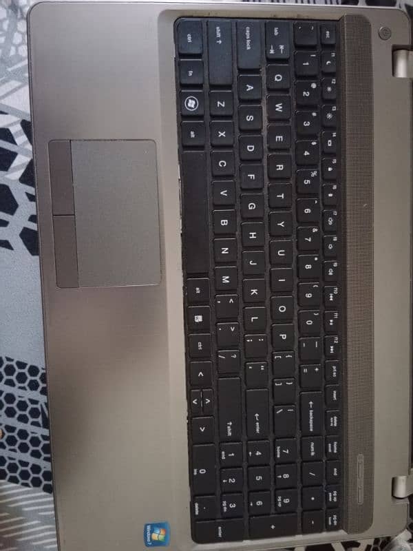 hp laptop 4