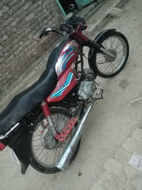 United 100cc used only in 40'000 0