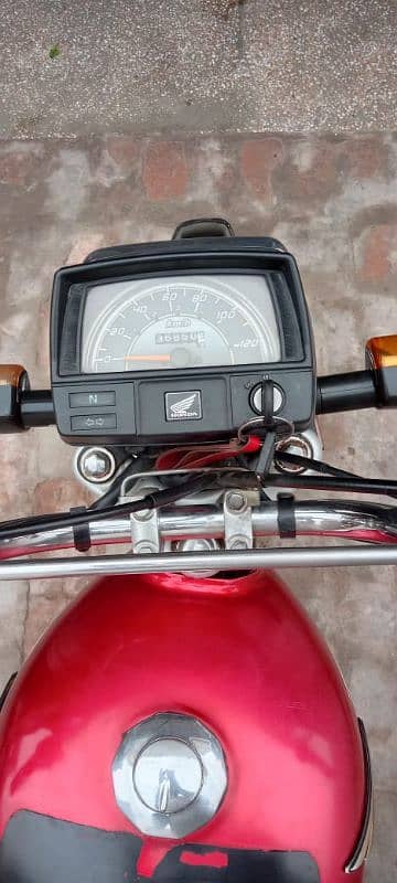 Honda CD 70cc 7