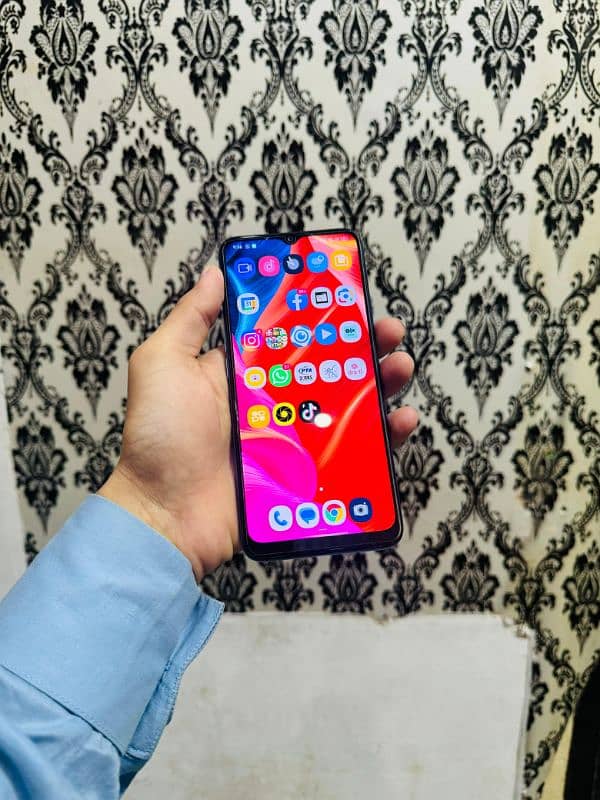 Oppo A16 4