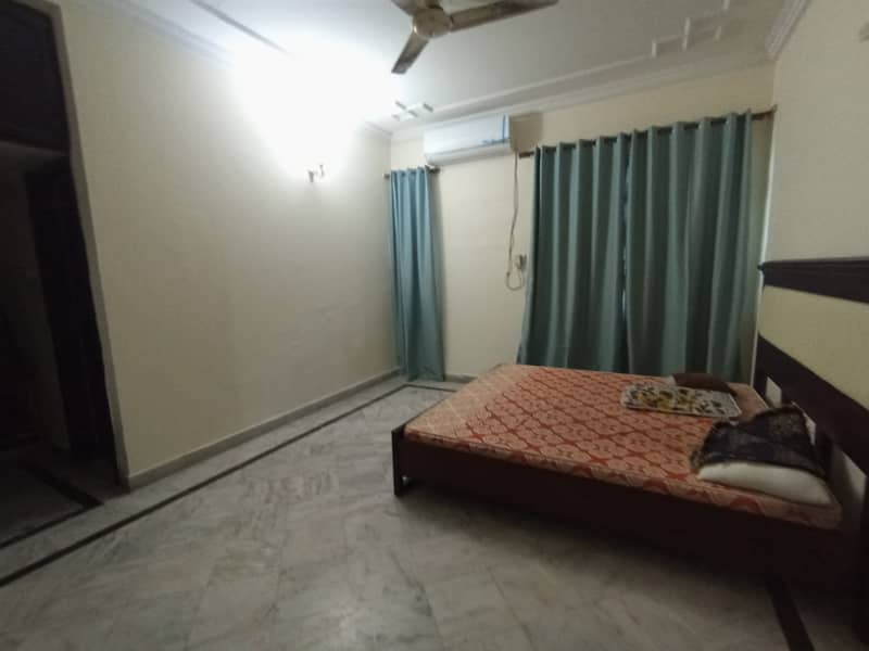 I-8/3: 40x80 Furnished Ground Portion Separate Gate Near Kachnar Park 1