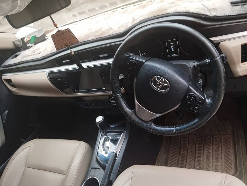 Toyota Altis Grande 2017 3