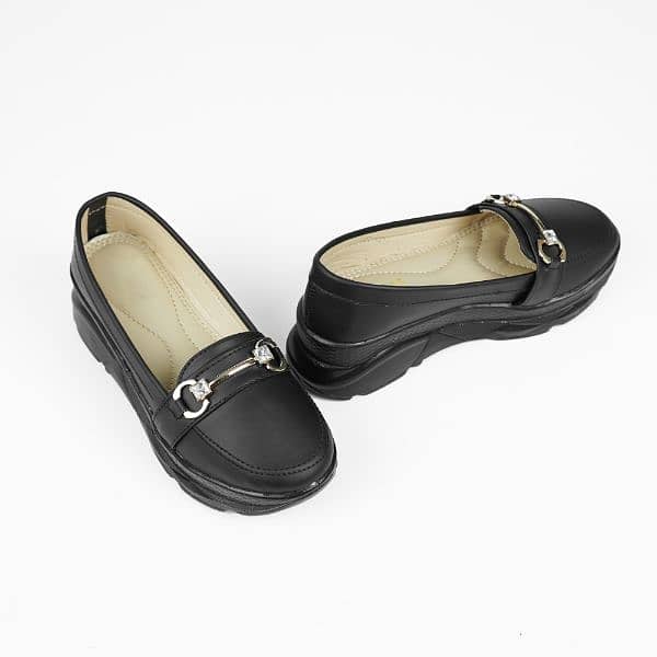 Black Double Sole Buckle Pumps MW-013 2