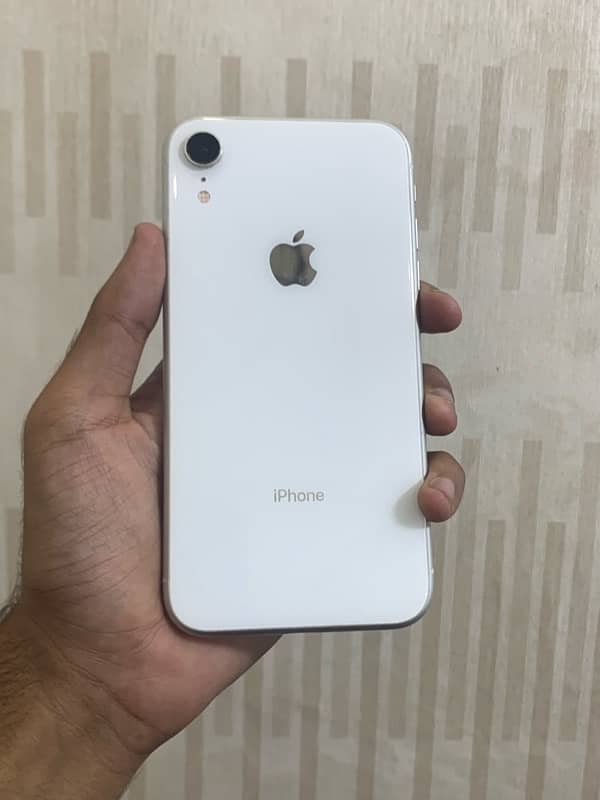 iPhone xr 64gb jv 2