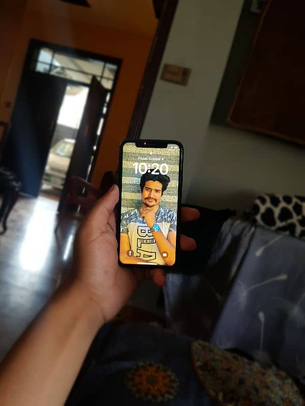 iPhone x (256gb) Face id okk (exchange possible) 1