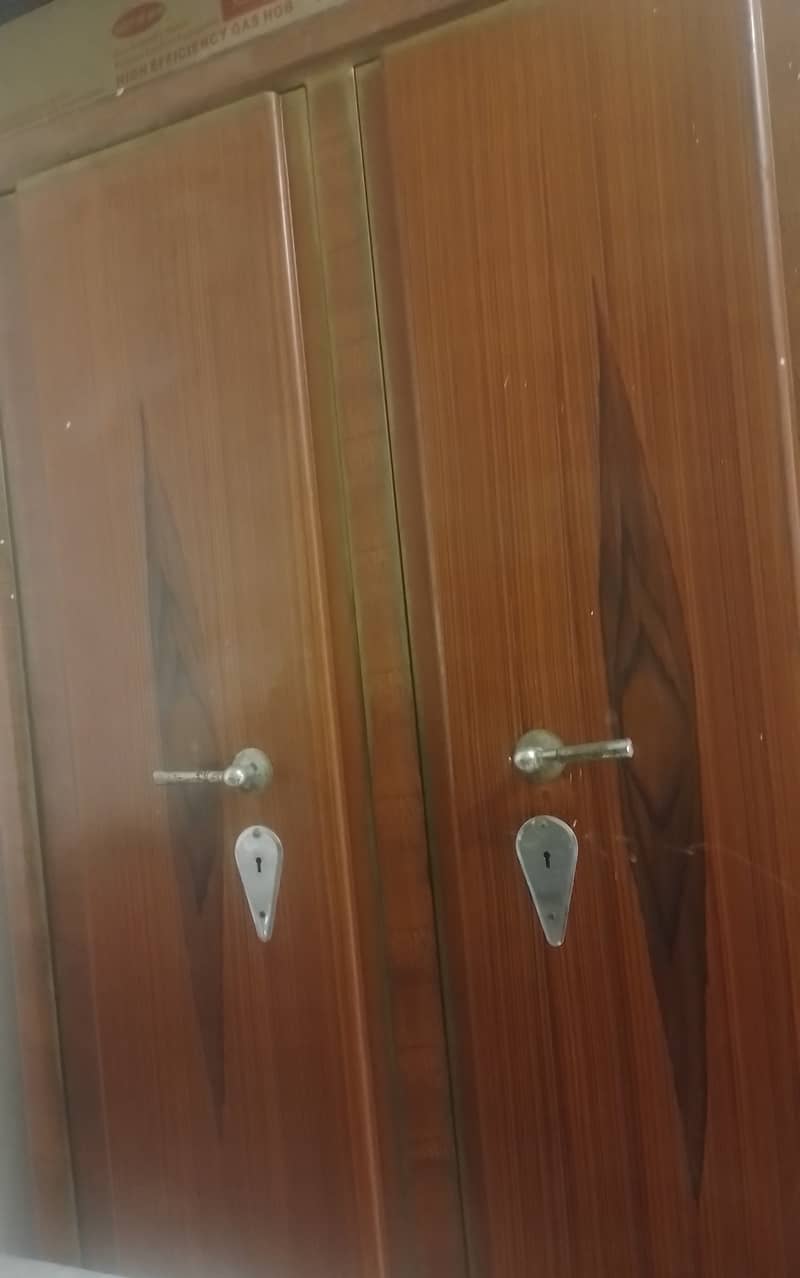 Solid Iron wardrobe like new 03334685912 0