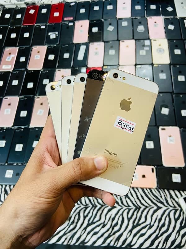 iphone 5 5c 6 6s 7 7plus 8 8plus  available WHOLESALE RATE 3