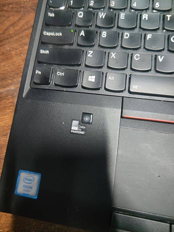 lenovo thinkpad p51 touch screen 7th generation xeon workstation 4