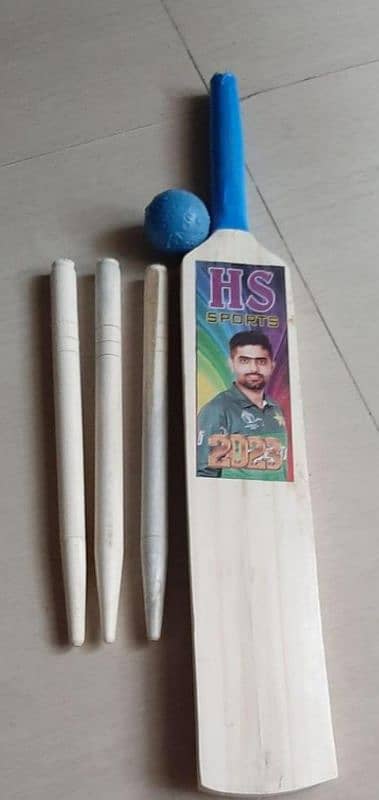 wooden cricket bat set 1