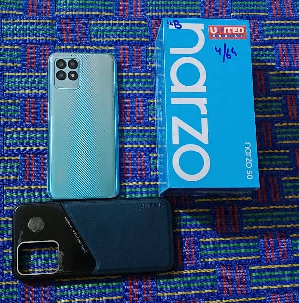 Realme Narzo 50. . . . 4GB / 64GB 0