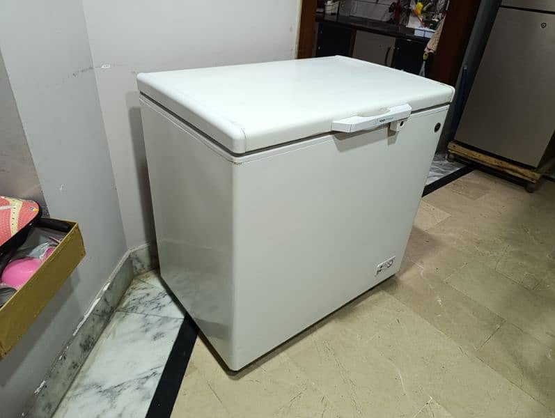 PEL deep Freezer 275 L 1