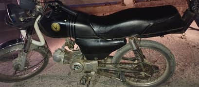 16 model zmco bike Engine new bnya huwa hn urgent sell