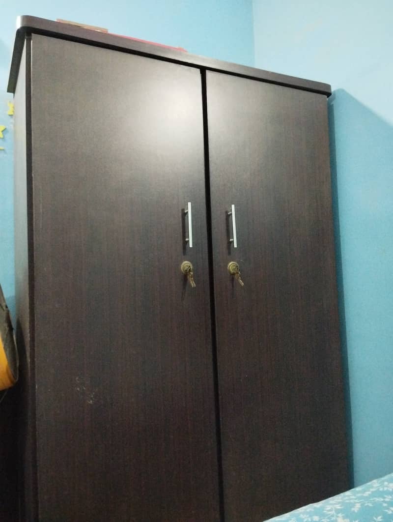 cupboard 0