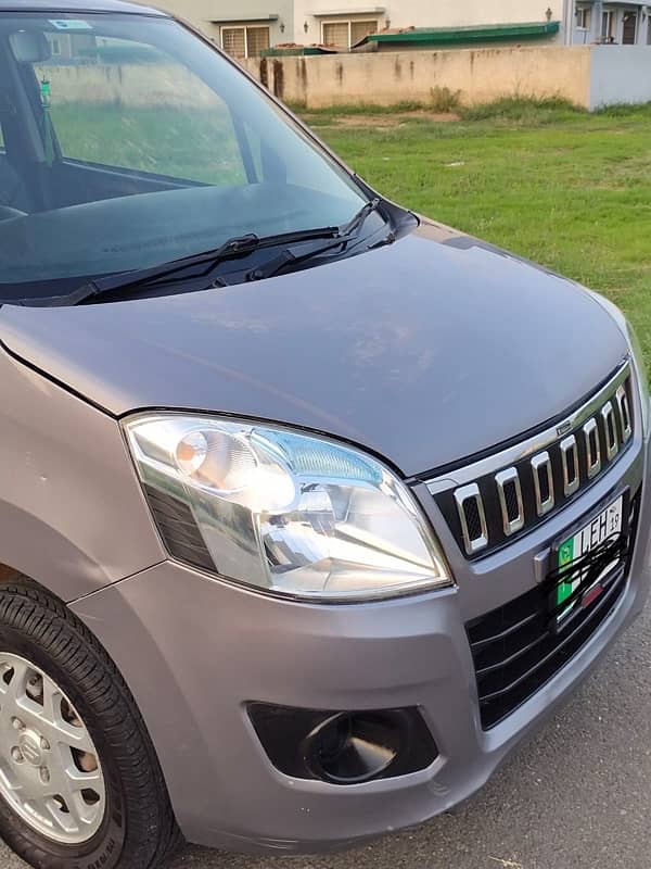 Suzuki Wagon R 2019 1