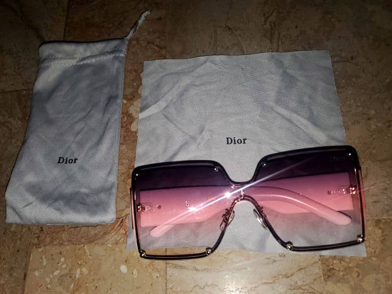 Dior oversized glassess 4