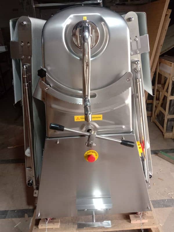 Dough sheeter 1